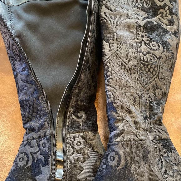Women’s Nine West Samreno Jacquard Brocade Pattern Knee High Boots Size 6-1/2 - Picture 5 of 10